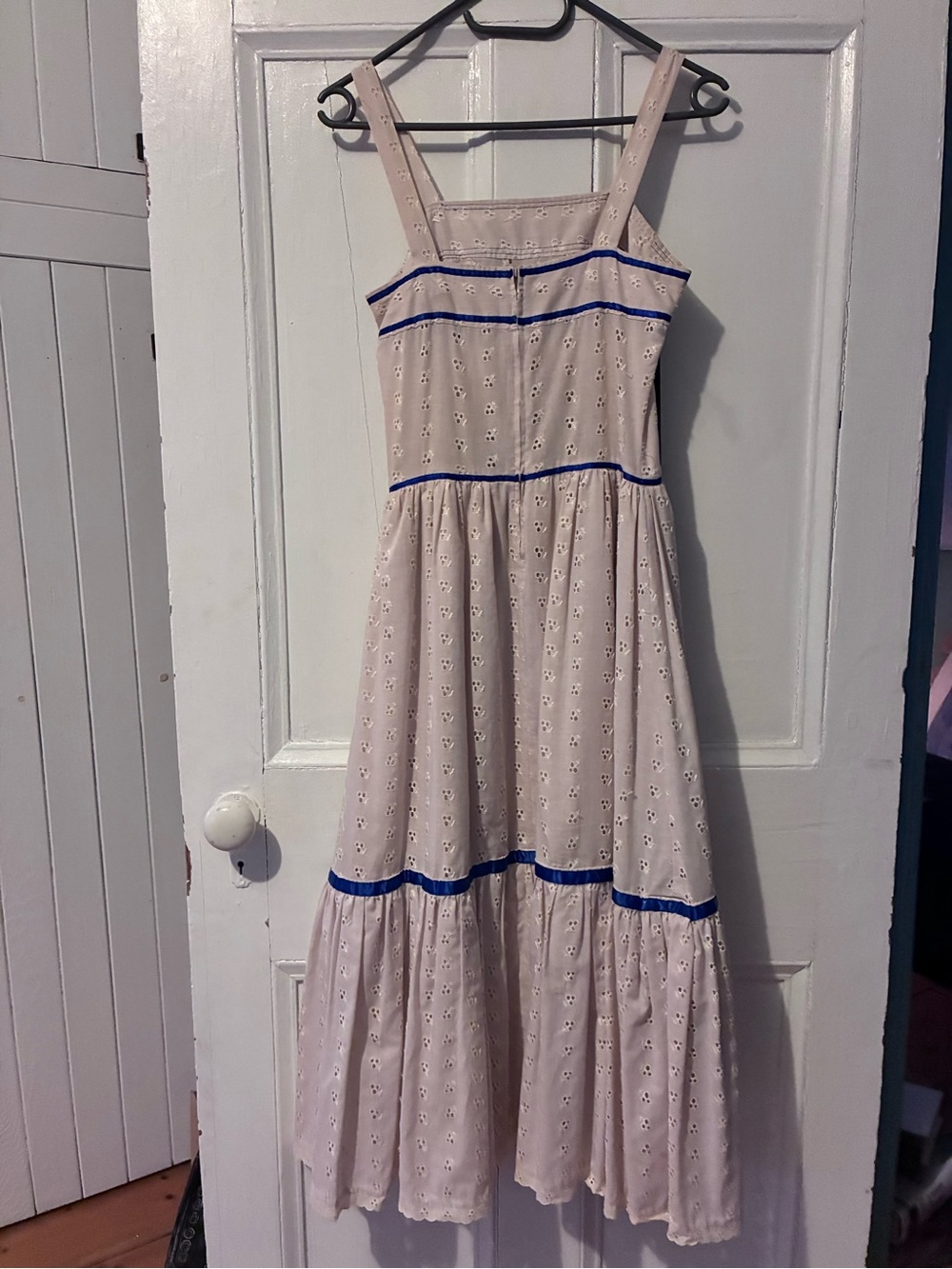 Vintage Cream Sundress with Blue Trim - Picture 2 of 8